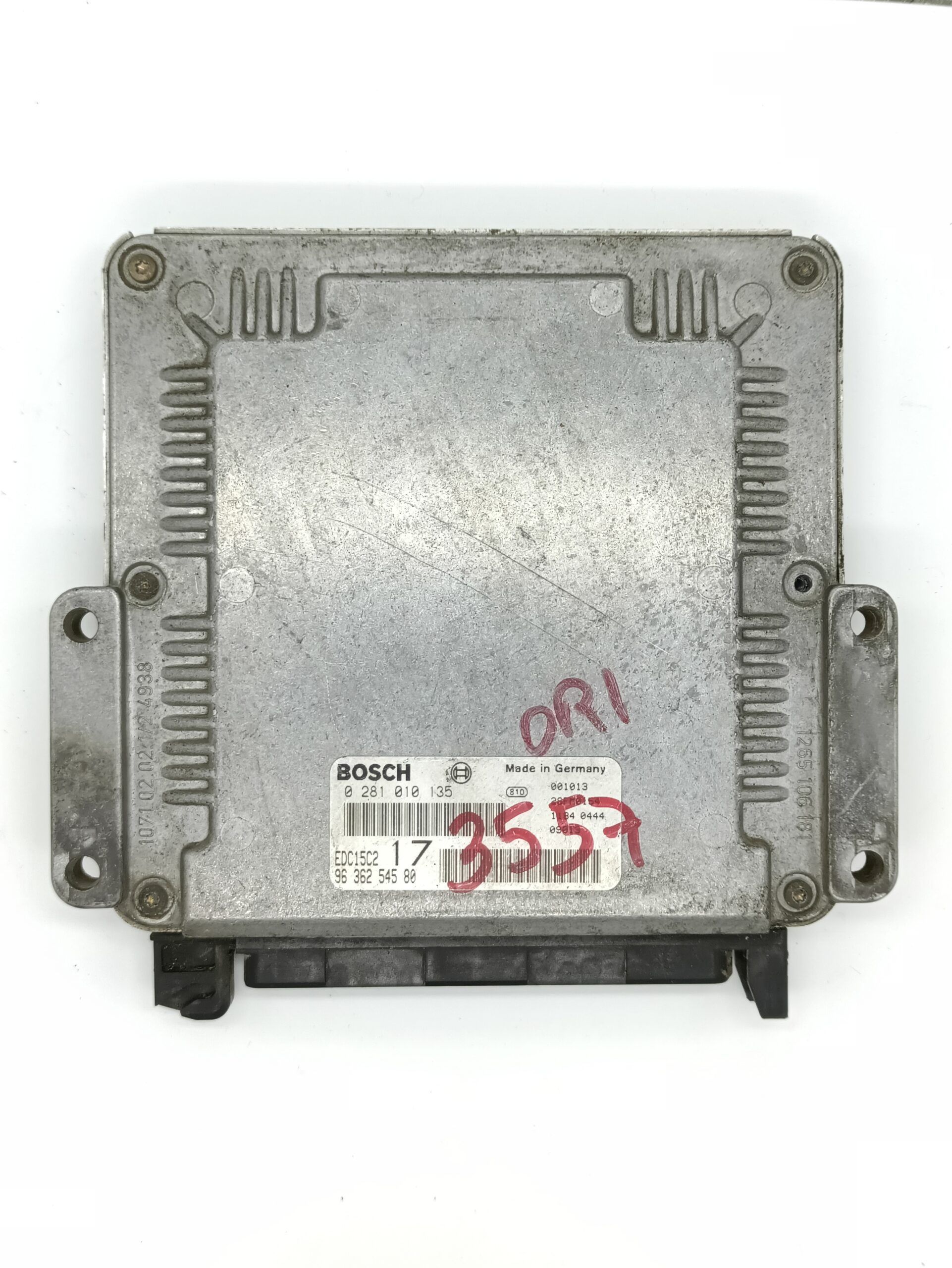 0281010135